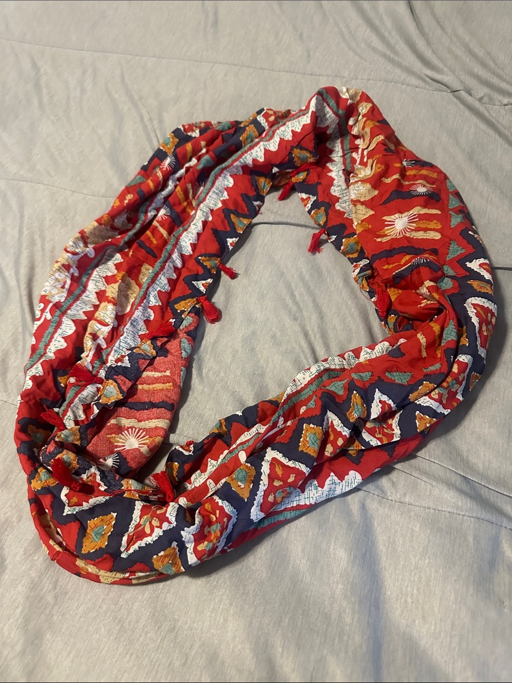 Pretty Persuasions Black and Gold scarf - Picture 4 of 5
